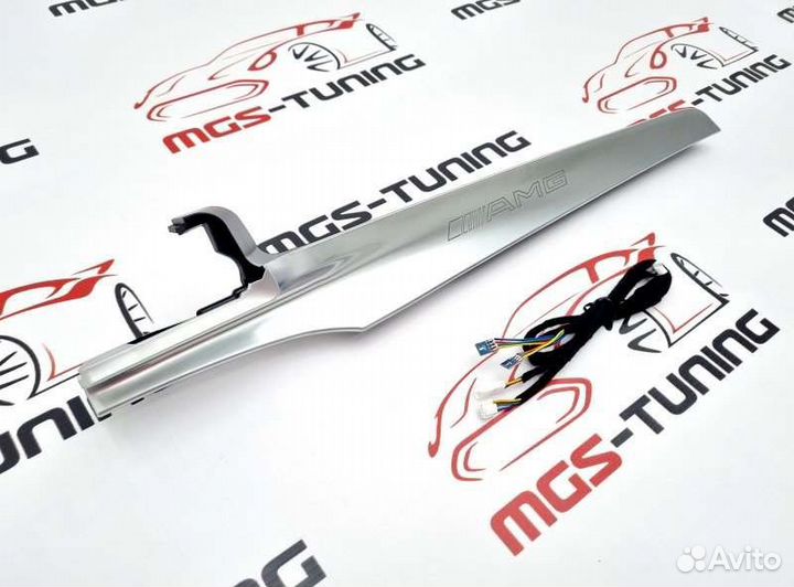 Вставка торпедо AMG с подсветкой GLC-class X253