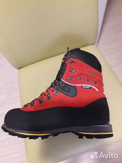 Ботинки мужские зимние альпинистские