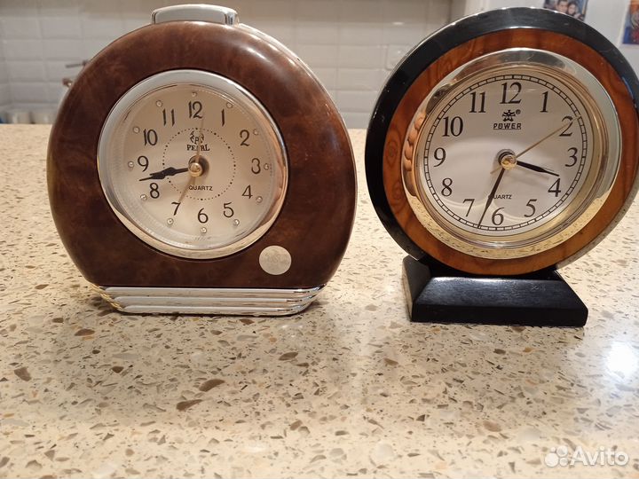 Часы будильник