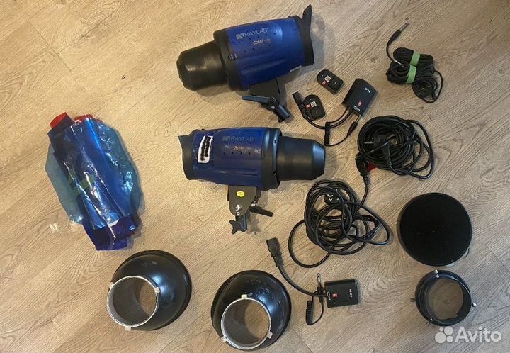 Комплект студийного света Raylab Sprint STD-300