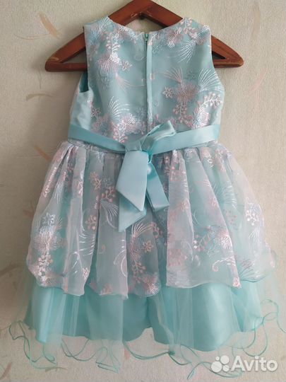 Платье для девочки 104 110