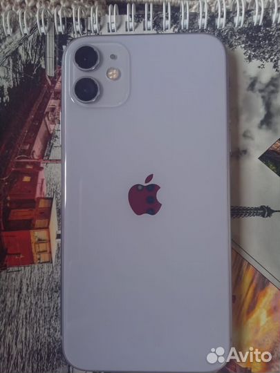 iPhone 11, 64 ГБ