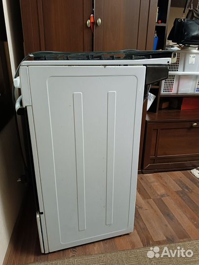 Газовая плита с электрической духовкой