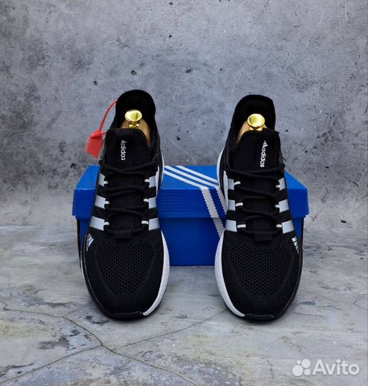 Adidas мужские кроссовки