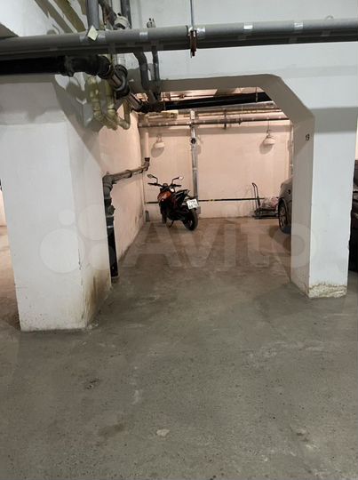 Машиноместо, 16 м²