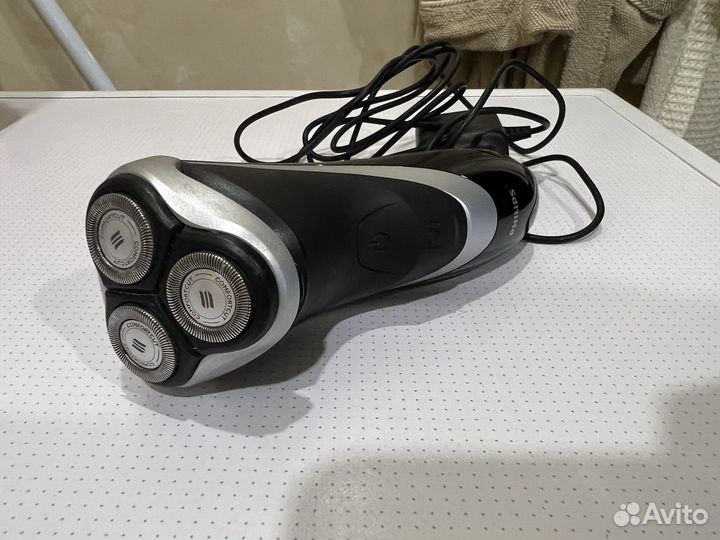 Электробритва Fhilips