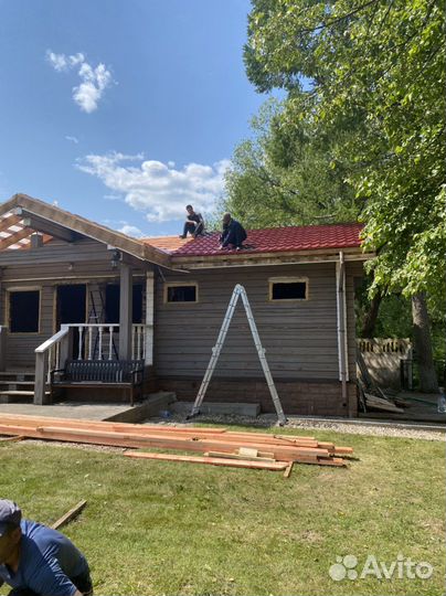 Бригада строителей