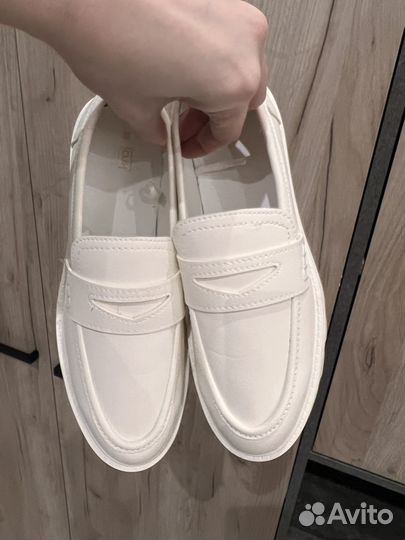 Лоферы женские 39р