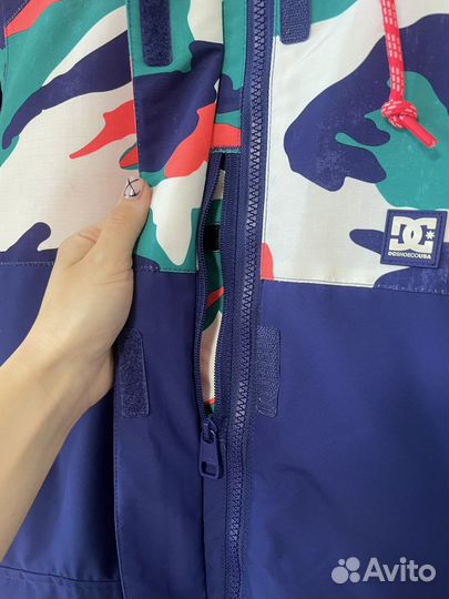 Горнолыжная женская куртка DC размер S