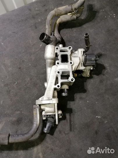 Корпус термостата Hyundai Santa Fe CM 2005-2012