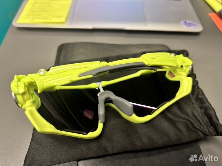 Спортинвые очки Oakley JawBreaker