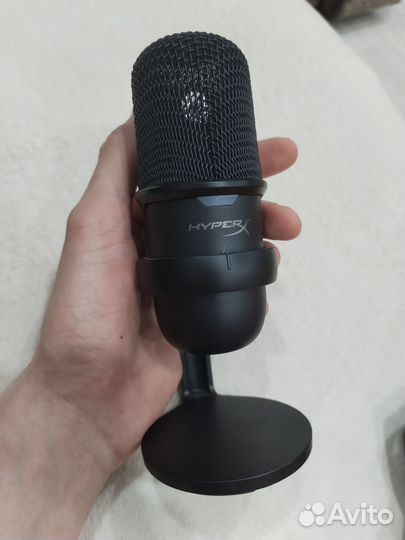 Продам микрофон HyperX SoloCast Black