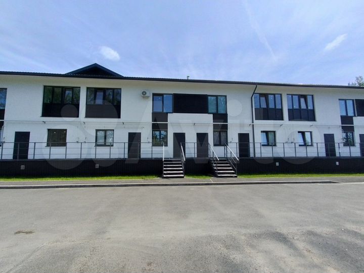 2-к. квартира, 65 м², 2/2 эт.