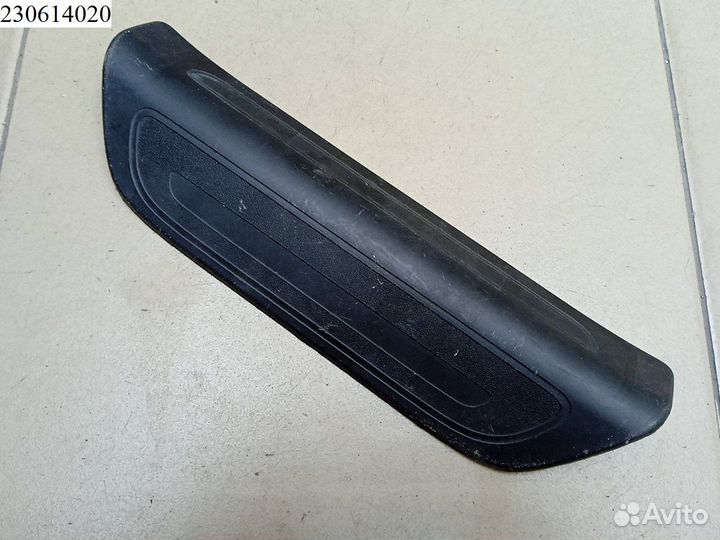 Накладка порога внутренняя задняя Audi Q3