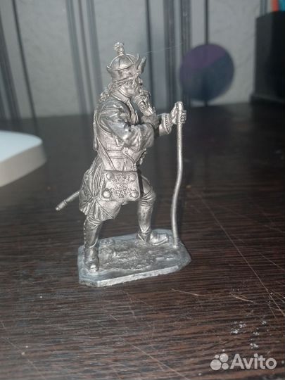 Модель солдатик