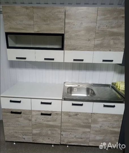 Кухонный гарнитур