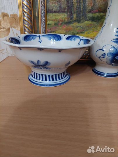 Гжель, новая. Вазы, конфетницы.Можно на подарок