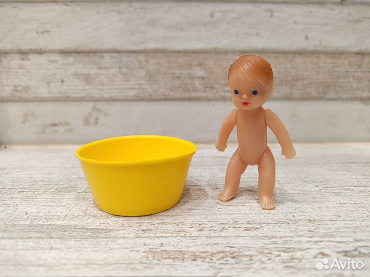Пупсик как в СССР (7,5см) в жёлтом тазике