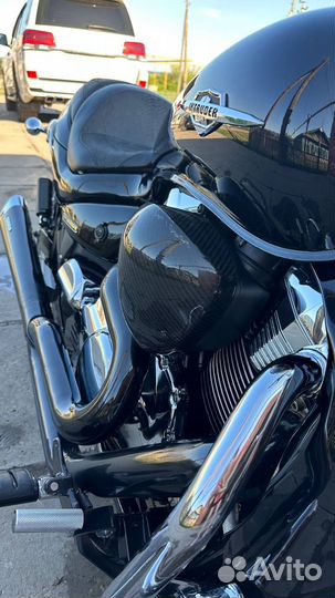 Suzuki intruder M1800R