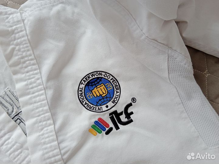 Кимоно для тхэквондо Max Pro 150