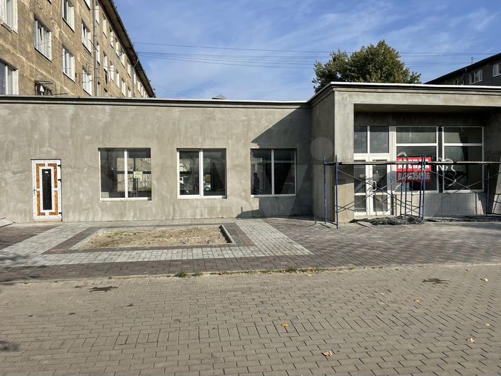 Торговая площадь, 65 м²