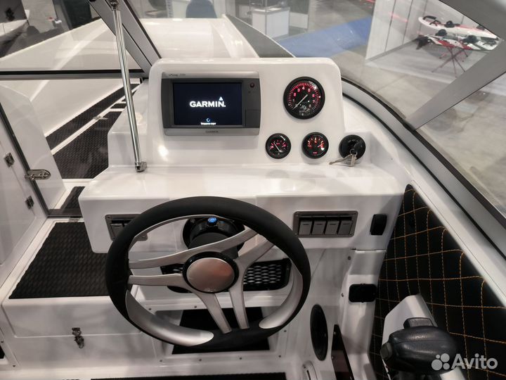 Катер риб (RIB)с надувными баллонами