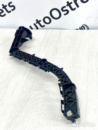 Кронштейн бампера задний левый Toyota Prado 150