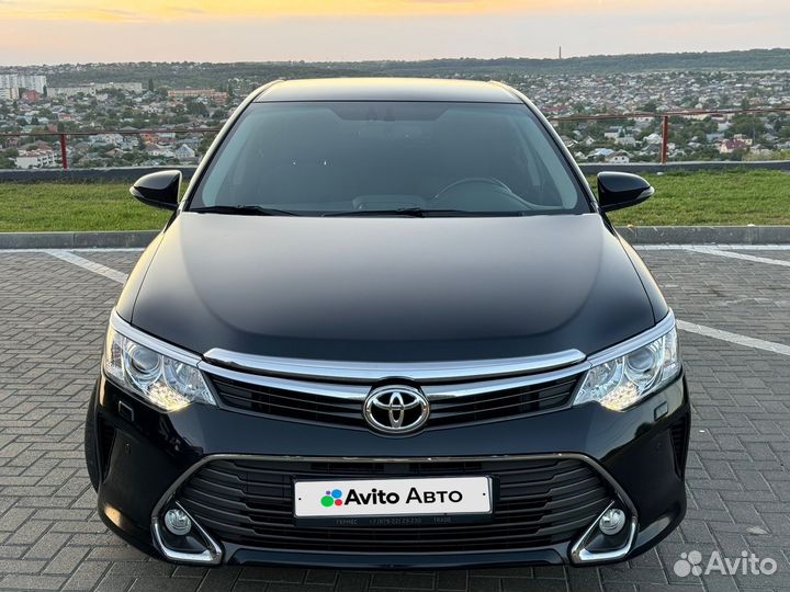 Toyota Camry 2.5 AT, 2015, 100 000 км