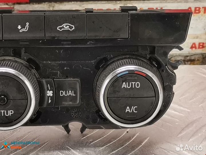 Блок управления печки / климат-контроля Skoda