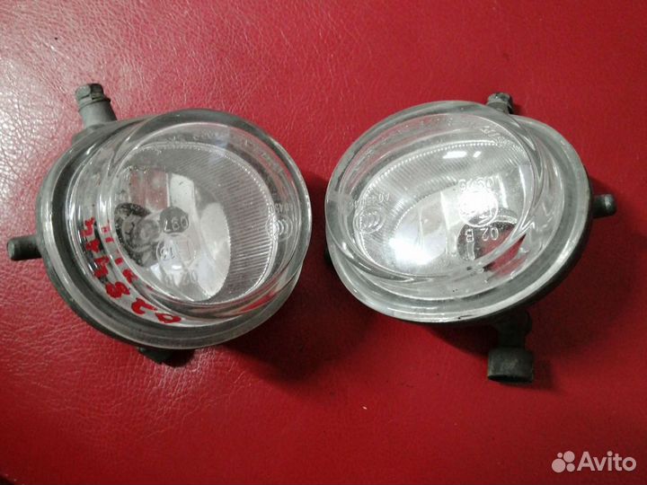 Фара противотуманная mazda cx7 комплект