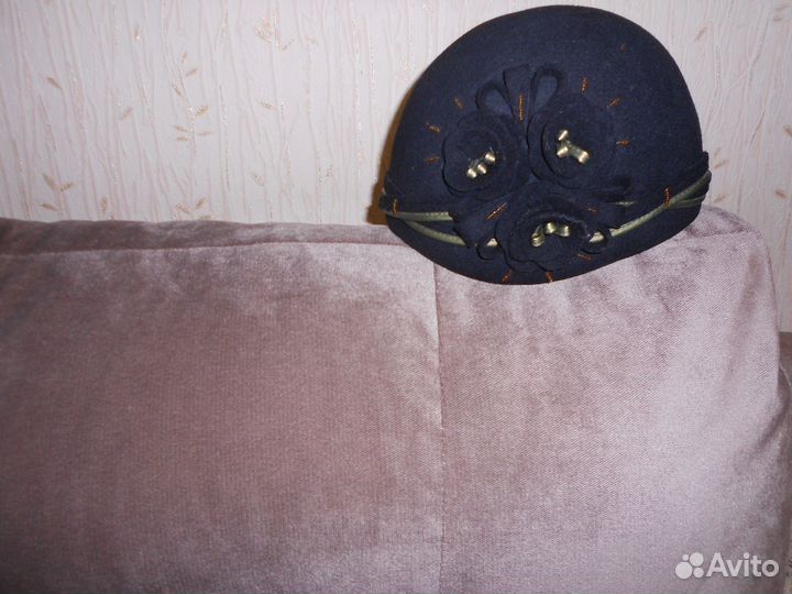 Шляпка женская