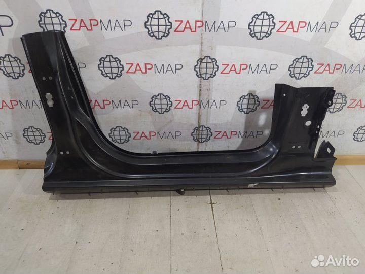 Обшивка порога правая Audi A4 B8 2016