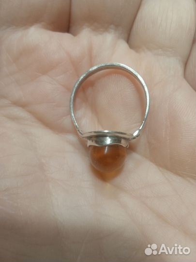 Серебряное кольцо с янтарем СССР