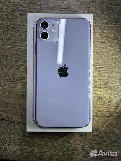 iPhone 11, 64 ГБ