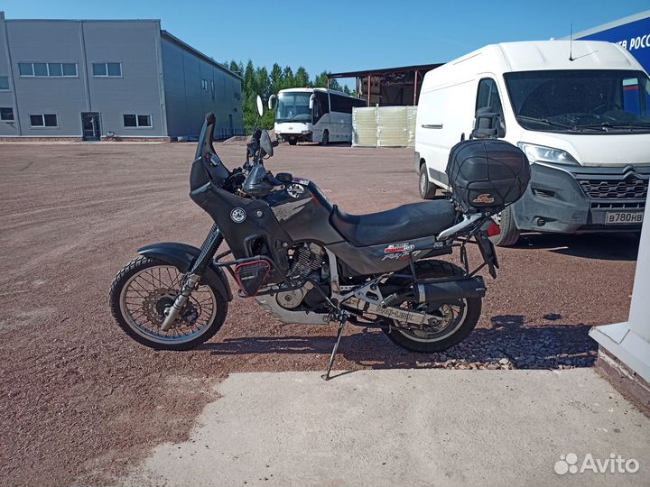 Honda transalp XL600