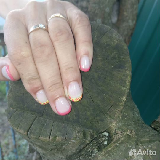 Модель на маникюр наращивание
