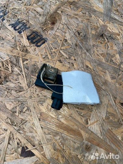 Датчик аккумулятора Toyota Avensis универсал D4D