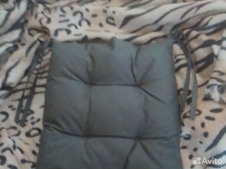 Подушка на стул