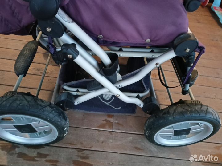 Коляска в дар