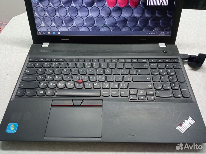 Lenovo thinkpad i3-5005u / 8gb / ssd240 disk 500gb