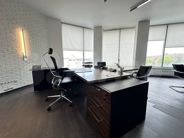 Офис, 1252 м²