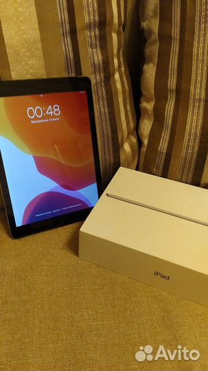 Планшет apple iPad mini б/у