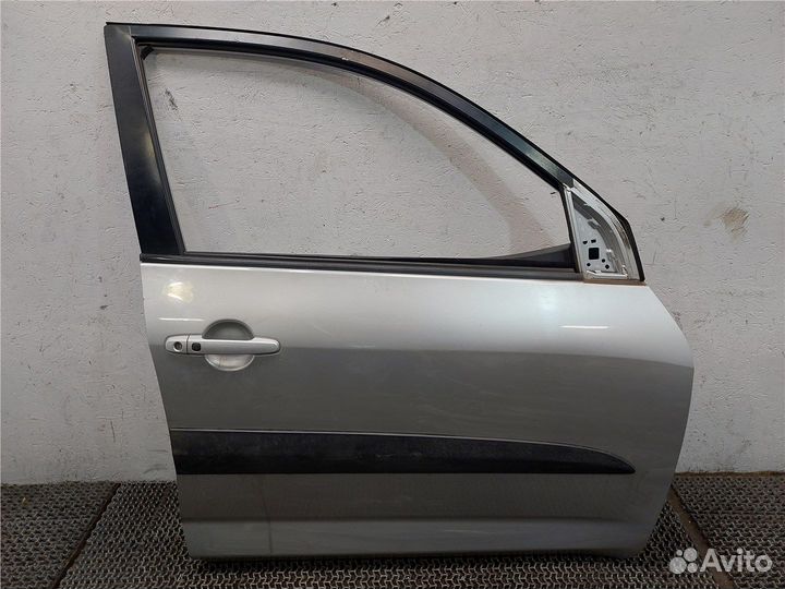 Стекло боковой двери Toyota RAV 4, 2007