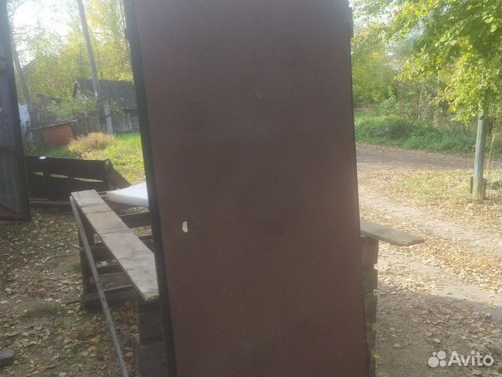 Металлическая дверь бу 80 200