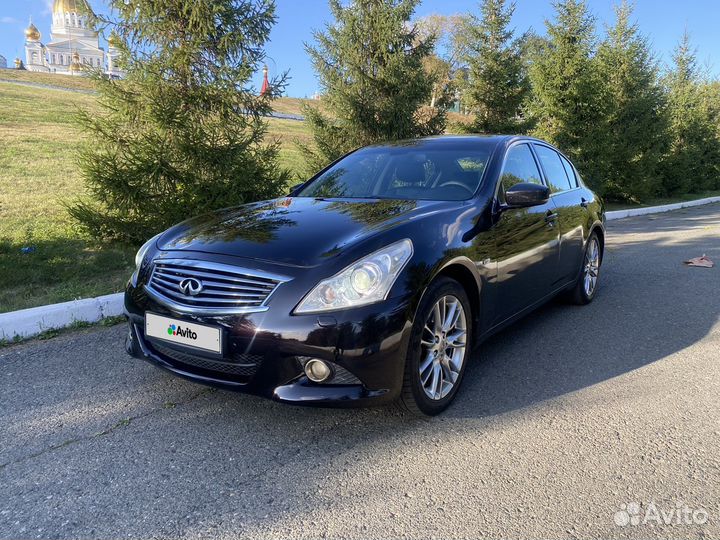 Infiniti G25, 2012