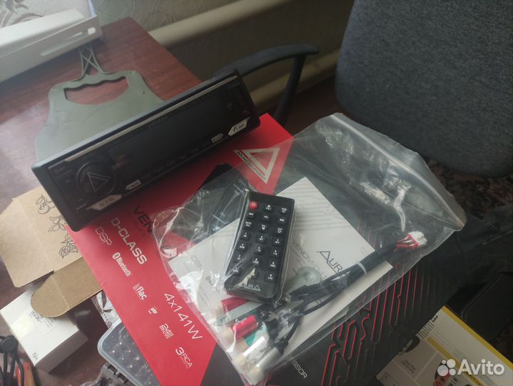 Магнитола aura venom