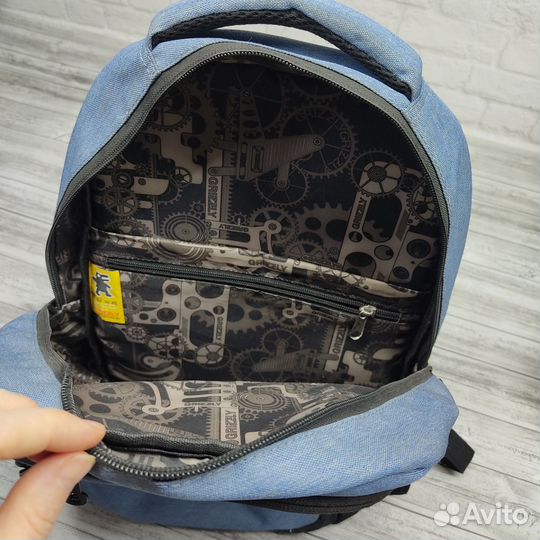Рюкзак школьный Grizzly для мальчика бу