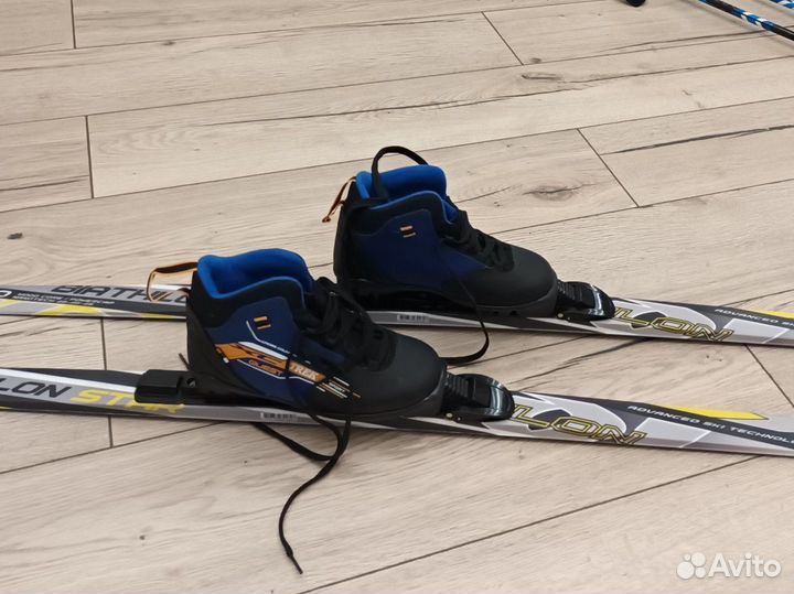 Беговые лыжи