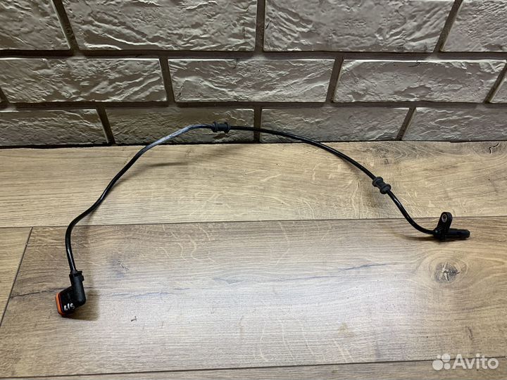Mercedes Benz CLS Датчик ABS задний левый и правый