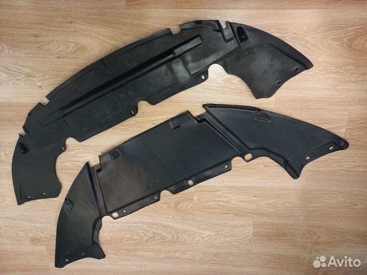 Защита / пыльник бампера Ford Focus II 2008-2011